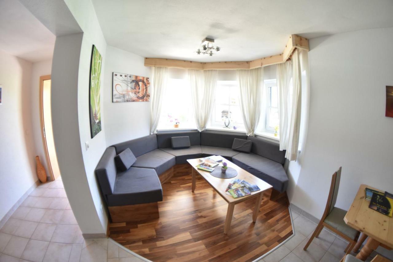 Appartement Sabrina 하우스 임 엔슈탈 외부 사진